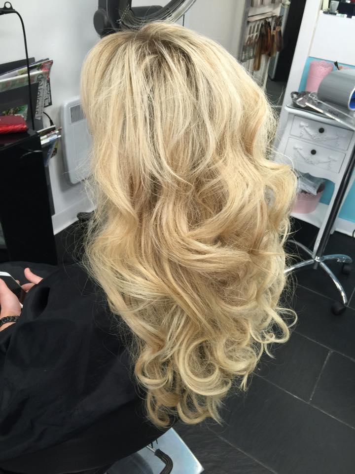 hair extensions in Paisley 4