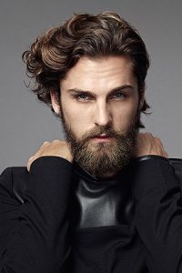 Wavy-Men´s-Hairstyle-GO