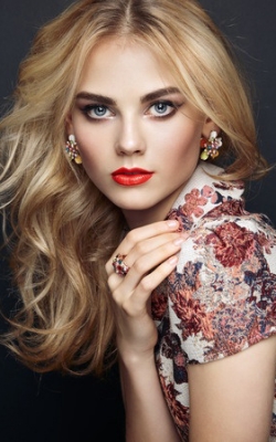 Romantic Hairstyle ideas for Valentines Day @ My Hair Guru salon in Paisley